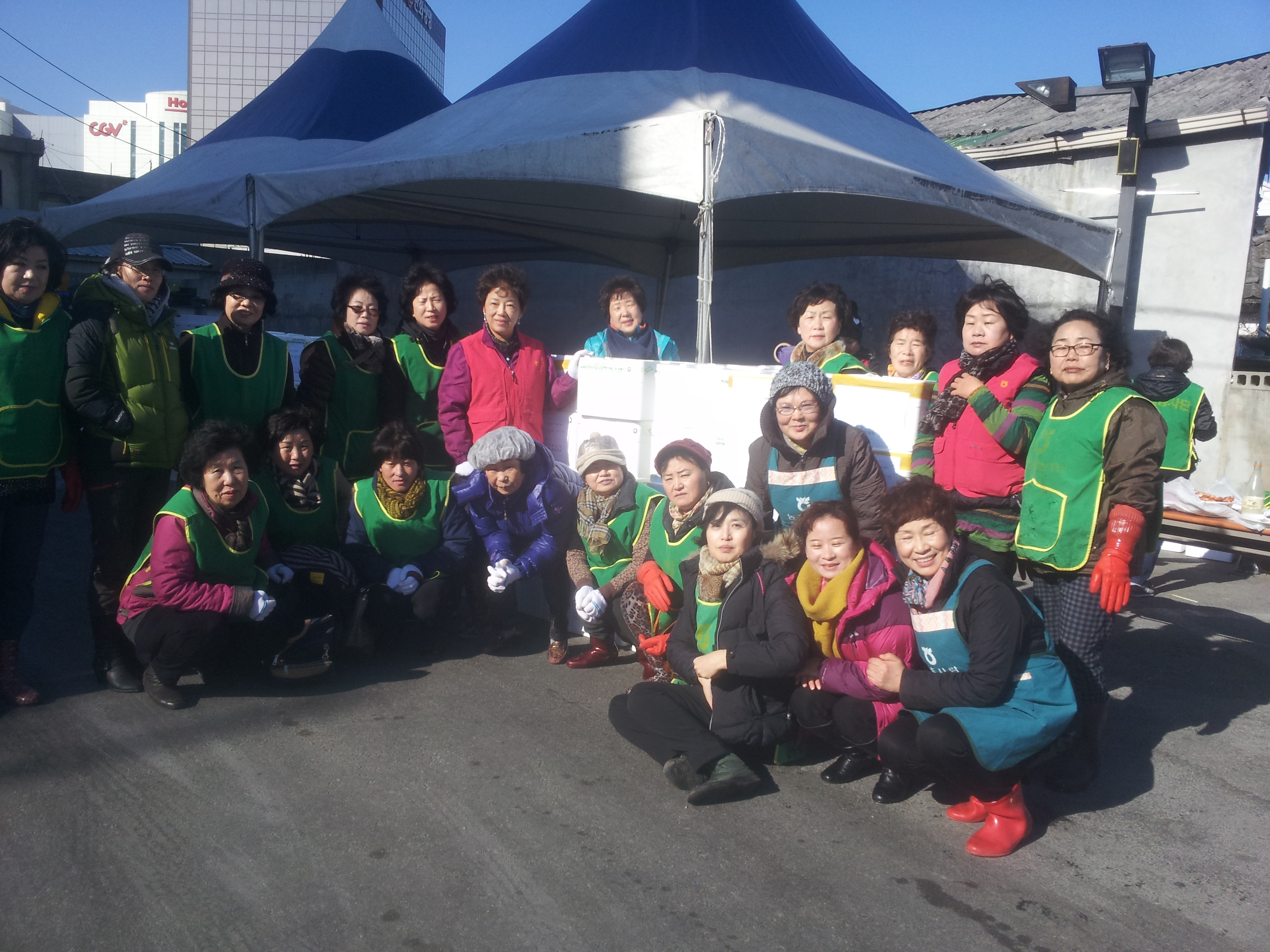 농가주부 및 주부대학 김장김치 나눔행사 실시 대표 이미지