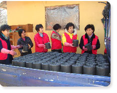 가다문화가정 딸 연탄배달