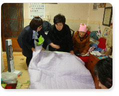 콜헬퍼봉사 독거노인 매트전달